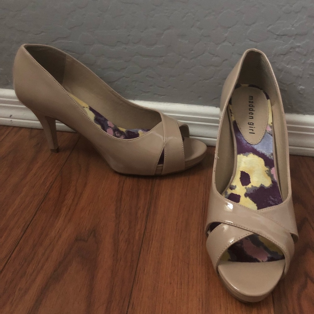 Madden Girl Peep Toe Pumps